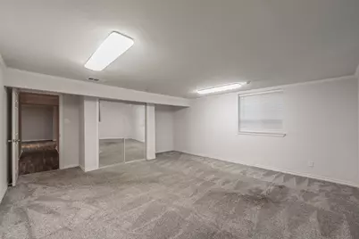 6833 Parkwood Drive, North Richland Hills, TX 76182 - Photo 36