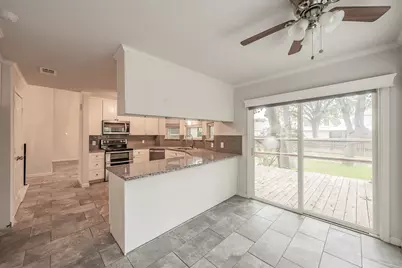 6833 Parkwood Drive, North Richland Hills, TX 76182 - Photo 18