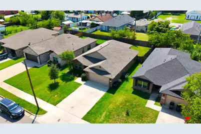 1706 E Arlington Avenue, Fort Worth, TX 76104 - Photo 24