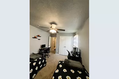 1706 E Arlington Avenue, Fort Worth, TX 76104 - Photo 8