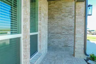 13821 Riola Dr, Little Elm, TX 75068 - Photo 4