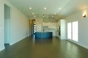 13821 Riola Dr, Little Elm, TX 75068 - Photo 6