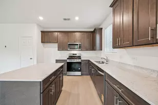 1410 Tramore Wy, Princeton, TX 75407 - Photo 2