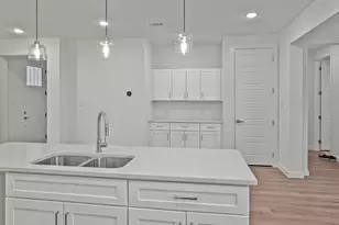 9616 Thorncrown Ln, Fort Worth, TX 76179 - Photo 6