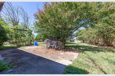 207 Lori Lane, Brownwood, TX 76801 - Photo 34