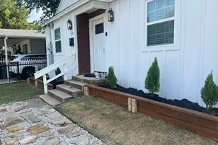 4207 Aztec Dr, Dallas, TX 75216 - Photo 2