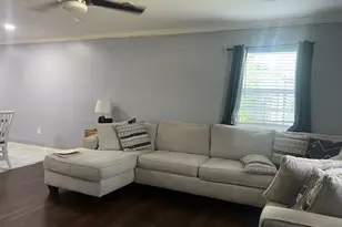 4207 Aztec Dr, Dallas, TX 75216 - Photo 4