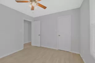 1016 E Cannon St, Fort Worth, TX 76104 - Photo 18