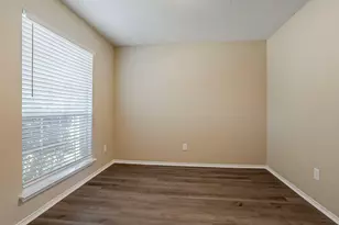 9332 Goldenview Dr, Fort Worth, TX 76244 - Photo 8