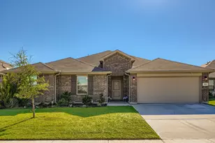 429 Valentine Ct, Burleson, TX 76028 - Photo 1