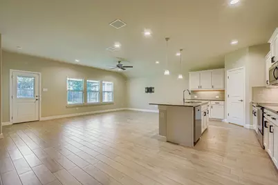 429 Valentine Court, Burleson, TX 76028 - Photo 8