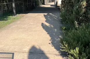 1733 E Ann Arbor Ave, Dallas, TX 75216 - Photo 6