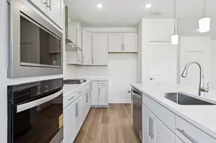 3908 Lynx Ct, Little Elm, TX 75068 - Photo 10