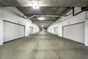 3130 N Harwood St, Dallas, TX 75201 - Photo 34