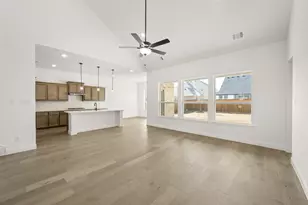 1005 Butterfly Ln, Justin, TX 76247 - Photo 4