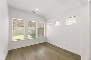 1007 Butterfly, Justin, TX 76247 - Photo 6