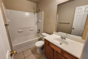 1431 E Robert St, Fort Worth, TX 76104 - Photo 12