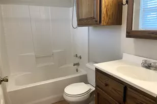 313 Jefferson St, Fairfield, TX 75840 - Photo 16