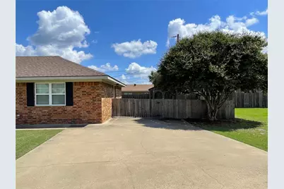 313 Jefferson Street, Fairfield, TX 75840 - Photo 20