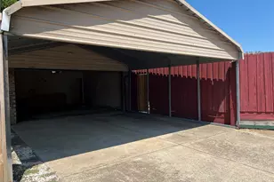 2230 Meadowglen Dr, Garland, TX 75044 - Photo 22