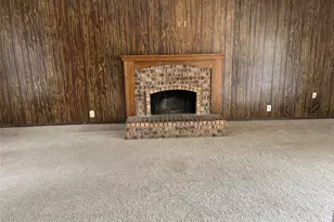 2230 Meadowglen Dr, Garland, TX 75044 - Photo 6