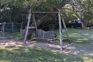 407 N Files St, Itasca, TX 76055 - Photo 28