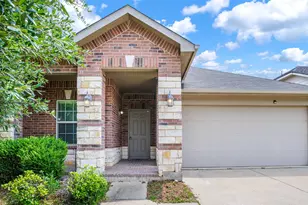 1508 Mockingbird Dr, Aubrey, TX 76227 - Photo 2