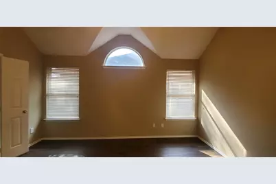 10901 Camelot Drive, Frisco, TX 75035 - Photo 12