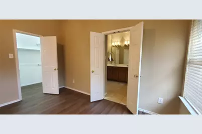 10901 Camelot Drive, Frisco, TX 75035 - Photo 14