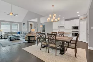 1920 Crescent St, Fort Worth, TX 76008 - Photo 6