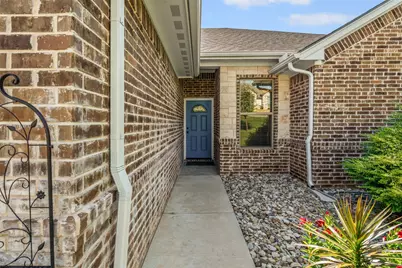 2711 San Gabriel Drive, Granbury, TX 76048 - Photo 6