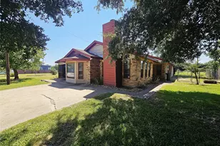 710 Cherry Dr, Groesbeck, TX 76642 - Photo 30