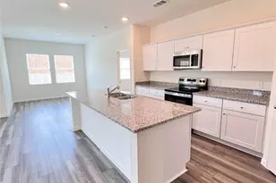 8217 Bufflehead Dr, Fort Worth, TX 76179 - Photo 4