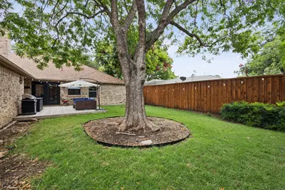 9819 Edgecove Drive, Dallas, TX 75238 - Photo 26