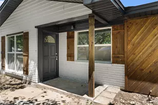 709 N Rita St, Lacy Lakeview, TX 76705 - Photo 4