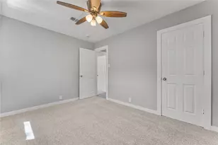 709 N Rita St, Lacy Lakeview, TX 76705 - Photo 16