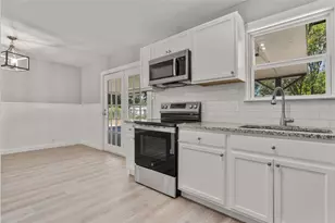 709 N Rita St, Lacy Lakeview, TX 76705 - Photo 24