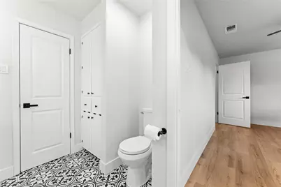 1109 Knotty Oaks Drive, Woodway, TX 76712 - Photo 24