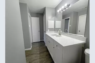 2107 Knoll Crest Drive, Arlington, TX 76014 - Photo 16