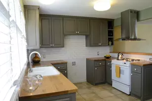 3215 James Dr, Dallas, TX 75227 - Photo 2