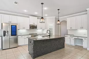 451 Bristol St, Roanoke, TX 76262 - Photo 2