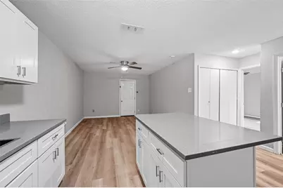 236 Ezekial Avenue, Dallas, TX 75217 - Photo 6