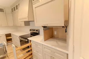 4910 Terlingua Dr, Granbury, TX 76048 - Photo 10