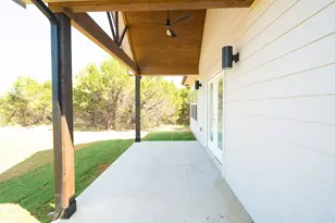 4910 Terlingua Dr, Granbury, TX 76048 - Photo 24