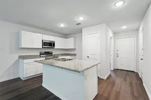 1423 Morse St, Greenville, TX 75401 - Photo 2