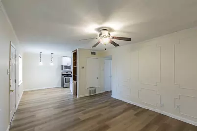 1214 Baylor Avenue #205, Waco, TX 76706 - Photo 2