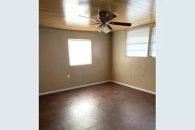 316 Kaufman, Mount Vernon, TX 75457 - Photo 8