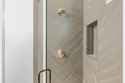 6231 McCommas Boulevard, Dallas, TX 75214 - Photo 30