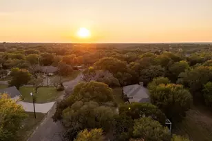 177 Clark Dr, China Spring, TX 76633 - Photo 6