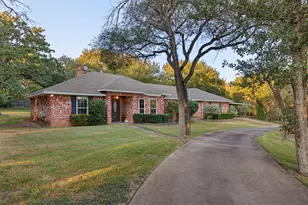 177 Clark Dr, China Spring, TX 76633 - Photo 2